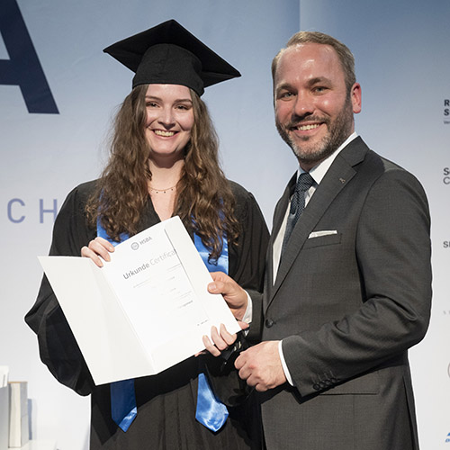 Graduierungsfeier 2023 der HSBA Melina Sasse graduation 2023